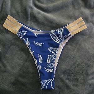 Small SHEIN bathing suit bottoms